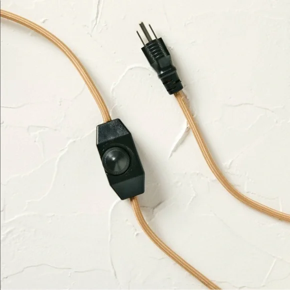 1 Opalhouse Burlap Petal Ceiling Pendant Designed With Jungalow. - Picture 6 of 10